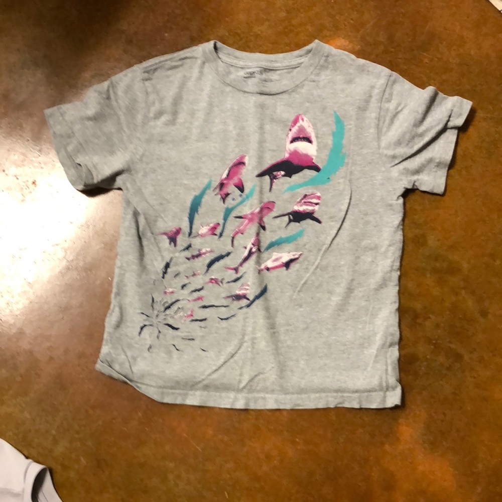 S Gap Shark T-shirt